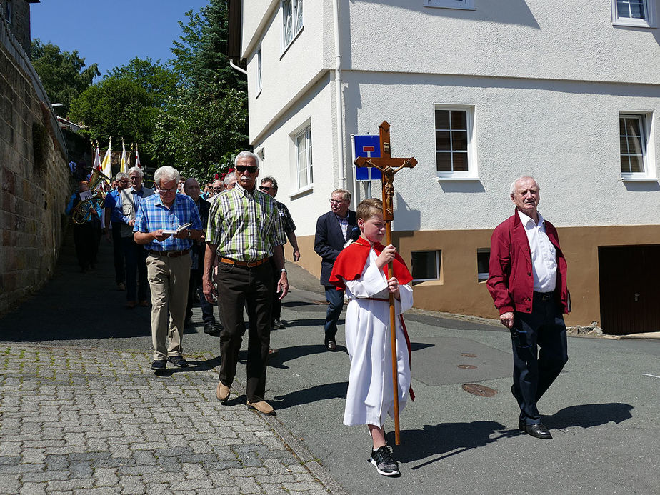 Festgottesdienst zum Kirchweihtag (Foto: Karl-Franz Thiede)